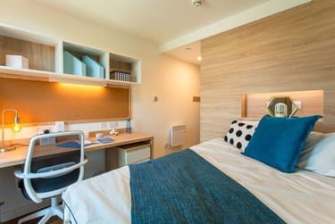 Standard Ensuite at Bankside Student Living, Walnut Tree Close, City Centre, Guildford, GU14JF - Image 1