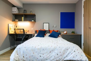 Premium Studio at Luneside, St Georges Quay, Fairfield, Lancaster, LA15JT - Image 1