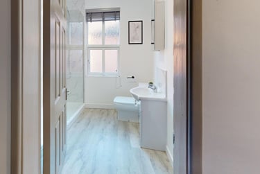8 bed house, Ashby Road, City Centre, Loughborough, LE113AD - Image 9