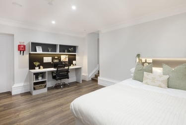 Deluxe Studio Plus at 26 Great George Street, 26 Great George Street, City Centre, Leeds, LS13DL - Image 1