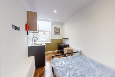 1 bed house, Thurloe Street, Victoria Park, Manchester, M145SG - Image 1