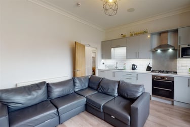 1 bed house, Fishponds Road, Greenbank, Bristol, BS56SE - Image 2