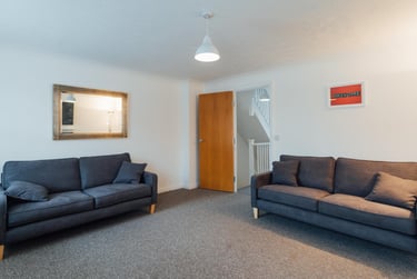 4 bed house, Kingfisher Way, City Centre, Loughborough, LE113NF - Image 1