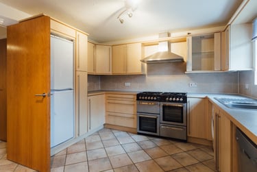 4 bed house, Kingfisher Way, City Centre, Loughborough, LE113NF - Image 6