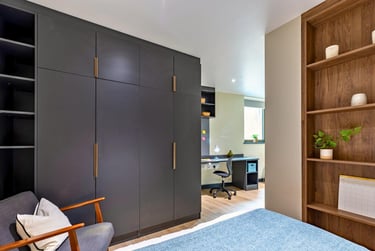 Superior Studio at Crown House, Regents Hill, Seven Dials, Brighton, BN13ED - Image 3