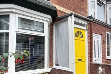 2 bed house, Manvers Street, Newland, Hull, HU52HP - Image 1