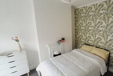 2 bed house, Manvers Street, Newland, Hull, HU52HP - Image 2