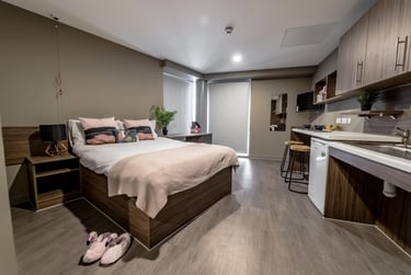 Premium Tower Studio - Image 2