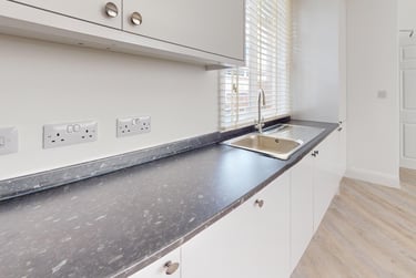 4 bed house, Market Street, City Centre, Loughborough, LE113ER - Image 3