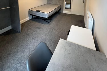1 bed house, Whiteladies Road, Redland, Bristol, BS82QN - Image 3