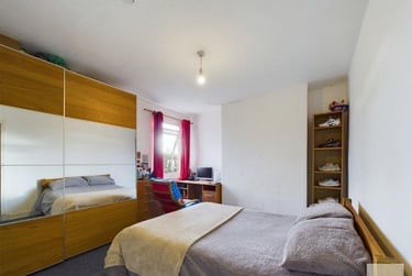 5 bed house, Gregory Boulevard, Hyson Green, Nottingham, NG76BG - Image 9