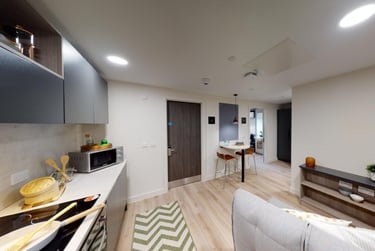 2 Bed Apartment - Image 23