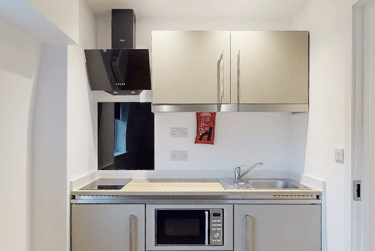 1 bed house, Lemyngton Street, City Centre, Loughborough, LE111UH - Image 3