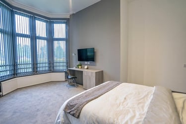 1 bed house, Regent Road, Victoria Park, Leicester, LE17PA - Image 2