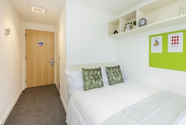 Premium Ensuite - Image 1