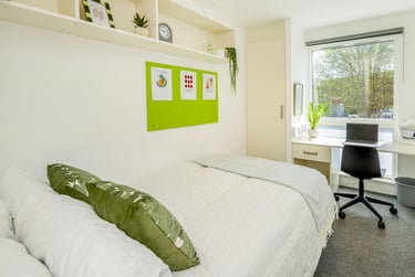 Premium Ensuite - Image 4