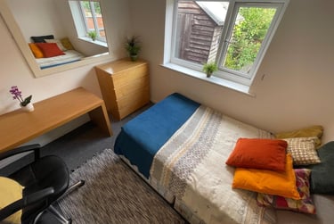 4 bed house, Edward Street, City Centre, Loughborough, LE111QF - Image 4