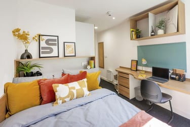Silver Ensuite at The Elements, Bramall Lane, City Centre, Sheffield, S24FQ - Image 8