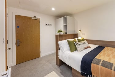 Classic Plus Ensuite - Image 2