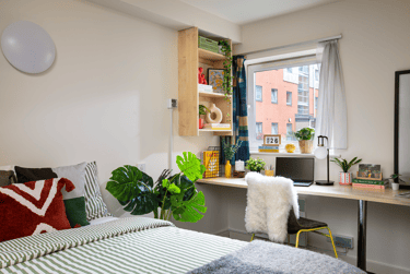 2 Bed Flat at Curzon House, Curzon Street,, City Centre, Nottingham, NG31DJ - Image 1