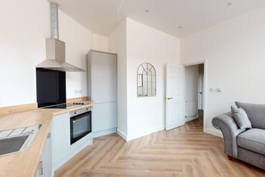 1 bed house, Castle boulevard, Lenton, Nottingham, NG71HA - Image 2