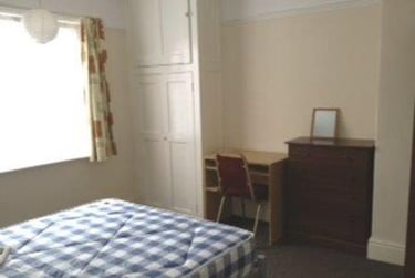5 bed house, Cranbrook Avenue, Beverley Road, Hull, HU67ST - Image 4