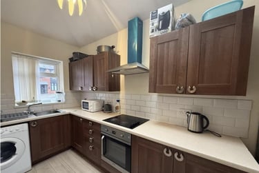 5 bed house, Cranbrook Avenue, Beverley Road, Hull, HU67ST - Image 2