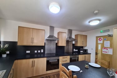 1 bed house, Newarke Street, City Centre, Leicester, LE15SP - Image 5