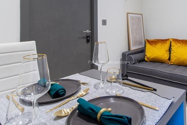 Premium 2 Bed Apartment at The Residence, St Columbas Close, City Centre, Coventry, CV14BX - Image 6