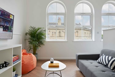 Classic En-suite at Firth Point, 100 Firth Street, City Centre, Huddersfield, HD13BQ - Image 7