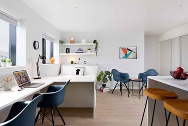 Penthouse at St Teresa House, Beaumont Road, City Centre, Plymouth, PL49AZ - Image 3
