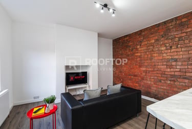 2 bed house, Quarry Street, Rampart Road, Leeds, LS62JU - Image 3