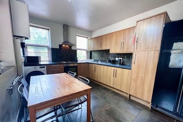 6 bed house, Springvale Road, Broomhill, Crookesmoor, Sheffield, S63NU - Image 3