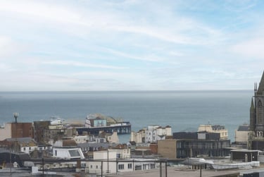 Luxury Studio - Sea View at Crown House, Regents Hill, Seven Dials, Brighton, BN13ED - Image 8