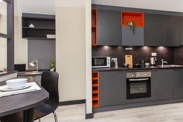 Luxury Studio at Crown House, Regents Hill, Seven Dials, Brighton, BN13ED - Image 2