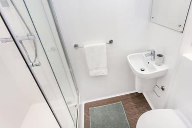 Luxury Studio at Crown House, Regents Hill, Seven Dials, Brighton, BN13ED - Image 4