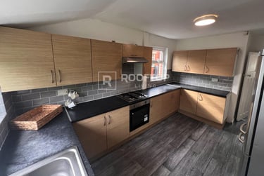 4 bed house, Dennistead Crescent, Headingley, Leeds, LS63PU - Image 7