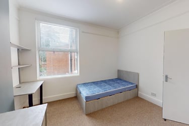 8 bed house, Seely Road, Radford, Nottingham, NG71NU - Image 9