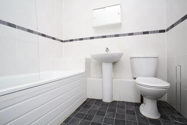 1 bed house, Bishop Street, Highfields, Leicester, LE16AF - Image 5