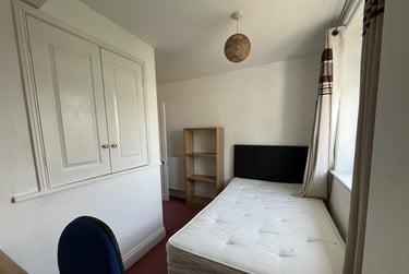 6 bed house, Newcastle Road, Nevilles Cross, Durham, DH14AD - Image 9