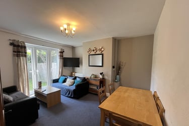 6 bed house, Newcastle Road, Nevilles Cross, Durham, DH14AD - Image 2