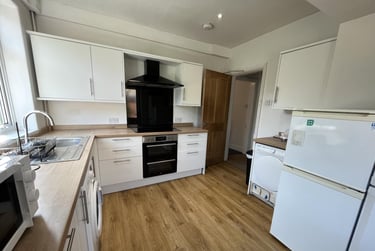 6 bed house, Newcastle Road, Nevilles Cross, Durham, DH14AD - Image 4