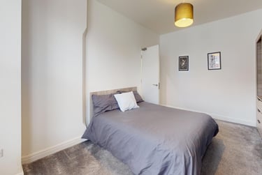 5 bed house, Rothesay Avenue, Radford, Nottingham, NG71PW - Image 2