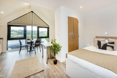 Premium Studio - Image 1