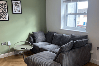 2 bed house, 195 Derby Road, City Centre, Loughborough, LE115HJ - Image 1
