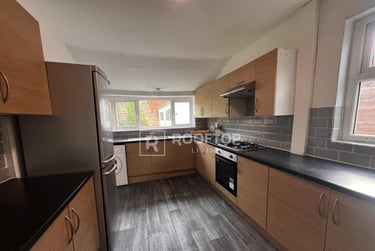 3 bed house, Dennistead Crescent, Headingley, Leeds, LS63PU - Image 5