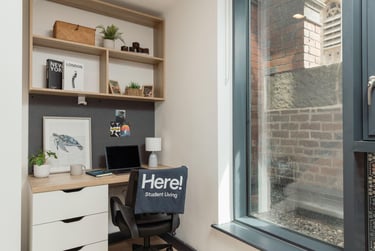 2 Bedroom Apartment at Leonardo, 8 Great George Street, City Centre, Leeds, LS28GZ - Image 2