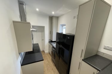 5 bed house, Rosebery Street, City Centre, Loughborough, LE115DX - Image 4
