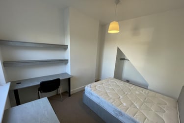 5 bed house, Rosebery Street, City Centre, Loughborough, LE115DX - Image 6