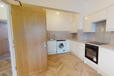 2 bed house, Blenheim Terrace, Woodhouse, Leeds, LS29JG - Image 1